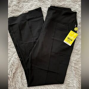 Wink scrub pants size medium